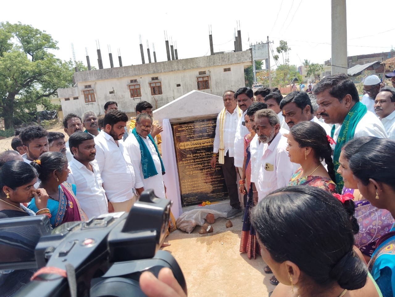 పలు అభివృద్ధి కార్యక్రమాల్లో పాల్గొన్న నిజామాబాద్ రూరల్ ఎమ్మెల్యే భూపతిరెడ్డి