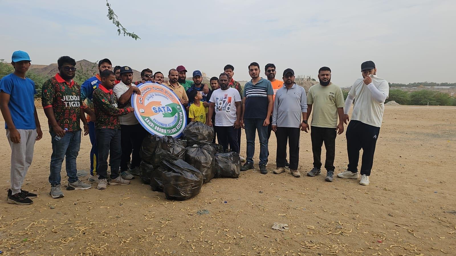 జెడ్డాలో కిఫాహ్ క్రికెట్ గ్రౌండ్‌లో “Go Green Go Clean” కార్యక్రమం విజయవంతం – KICC ఆధ్వర్యంలో విశేష స్పందన