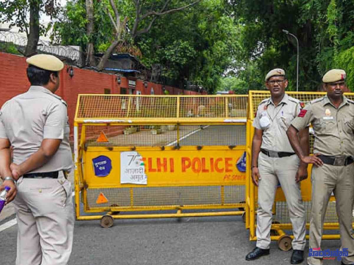 మేథో ఉగ్రవాదులే అత్యంత ప్రమాదకరం: ఢిల్లీ పోలీసులు